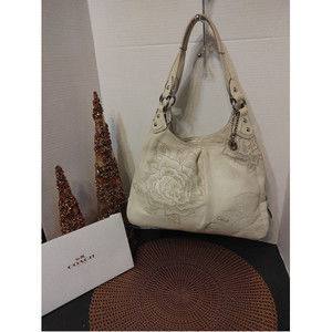 Coach Madison Embroidered Rose Maggie 15026